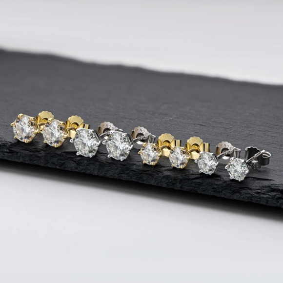 CERTIFIED 1 CARAT MOISSANITE YELLOW GOLD STUD EARRINGS NEW - Picture 3 of 10